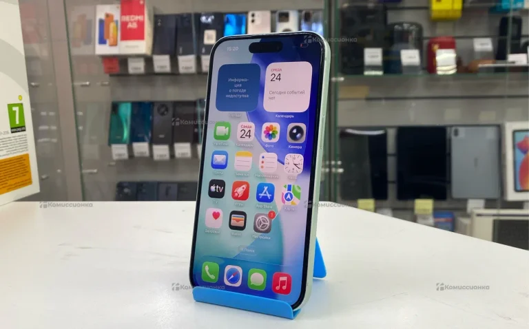 Apple iPhone 15 6/128 ГБ
