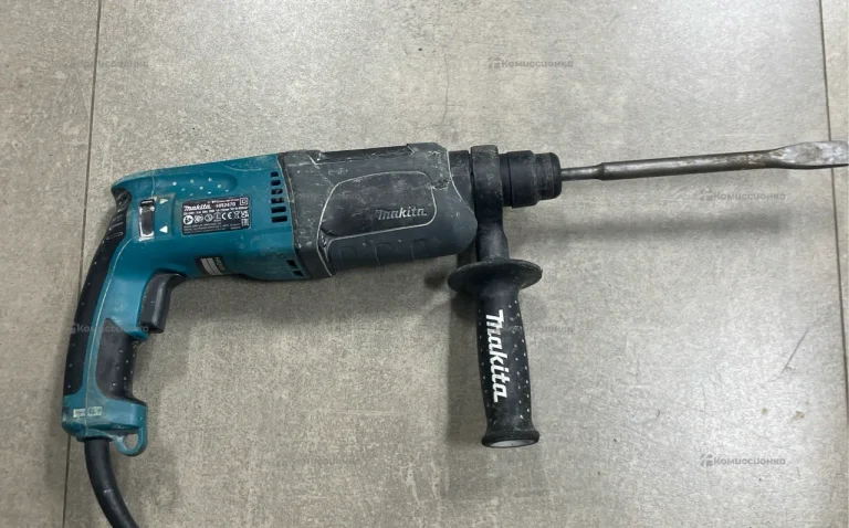 Перфоратор makita  HR2470.