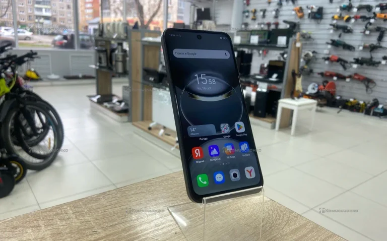 Tecno Spark 30C 4/128 ГБ