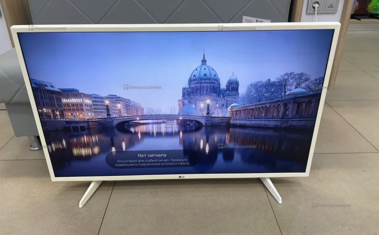Телевизор LG• 43UH619V