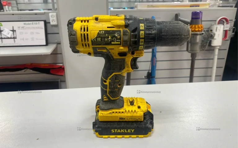 шуруповерт Stanley