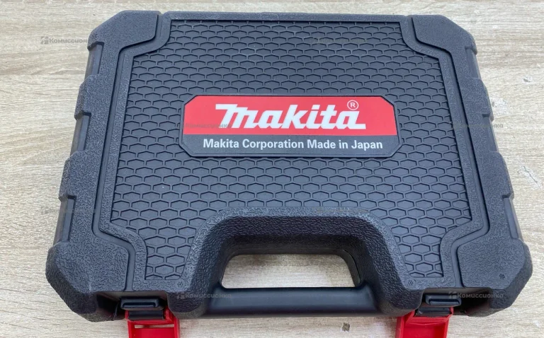 Секатор Makita АКБ 21V