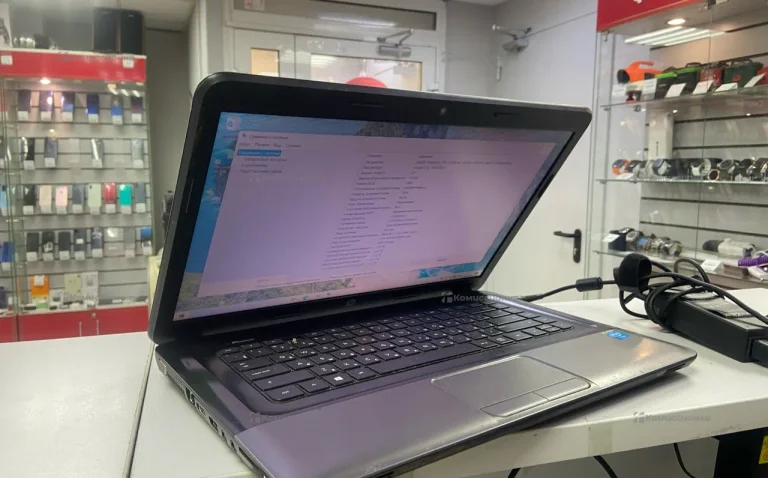 Ноутбук HP Celeron 1000M