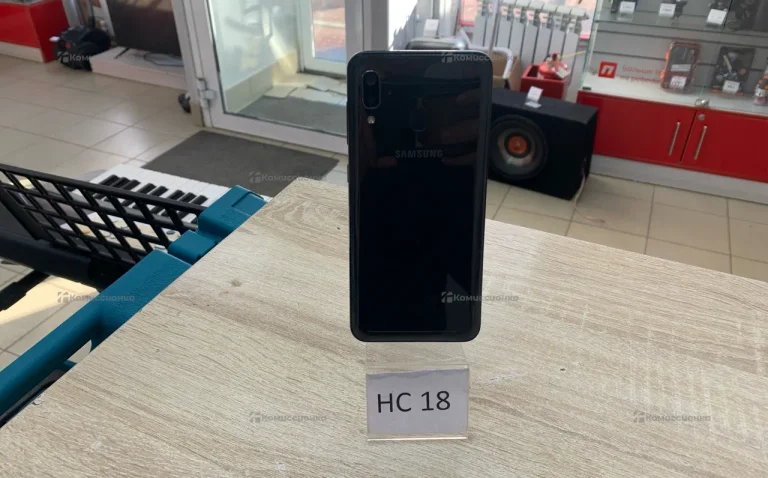 Samsung A20 2/32Gb