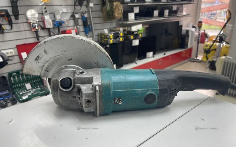 УШМ makita 9069