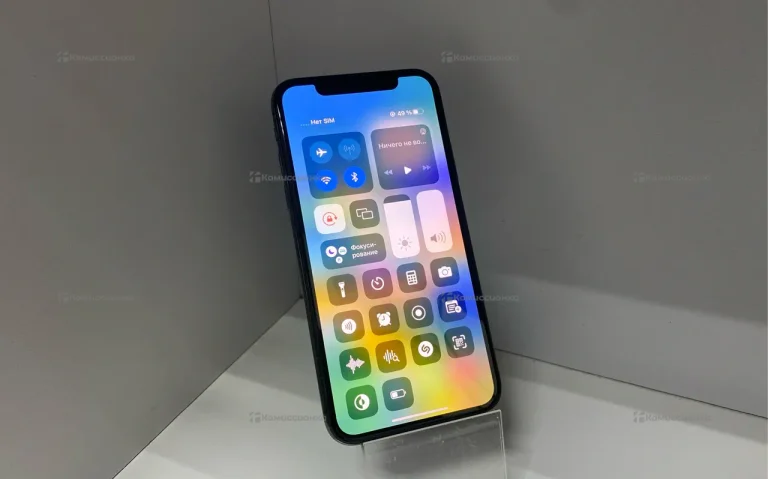 Apple iPhone X 3/256 ГБ