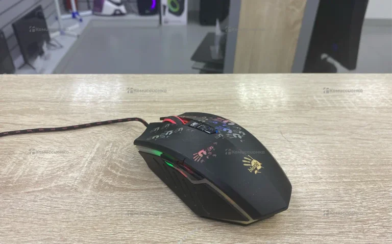 Bloody model A60