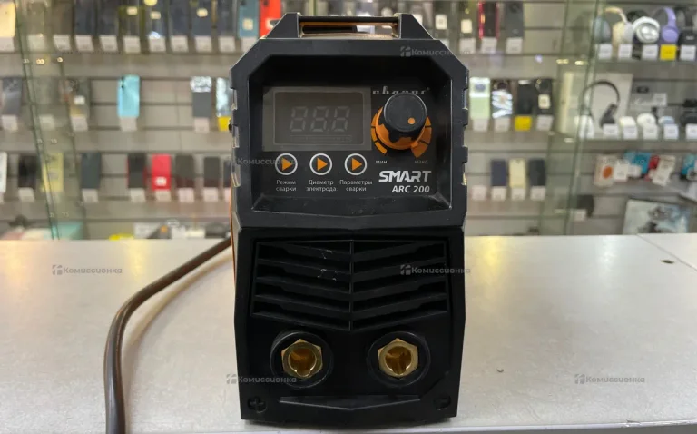Сварочный аппарат Сварог REAL SMART ARC 200