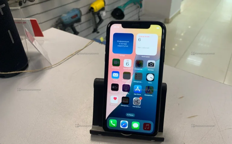 Apple iPhone XR 3/128 ГБ