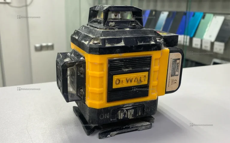 Лазерный уровень 4D dewalt копия