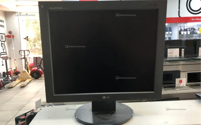 Монитор LG Flatron L1730S