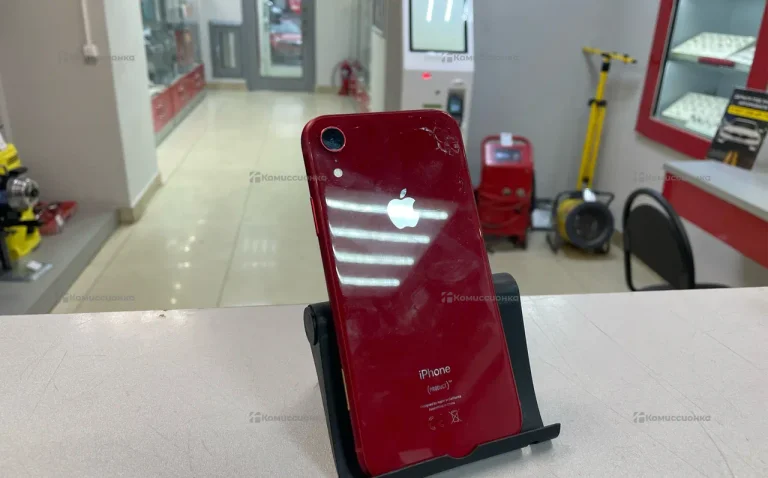 Apple iPhone XR 3/64 ГБ