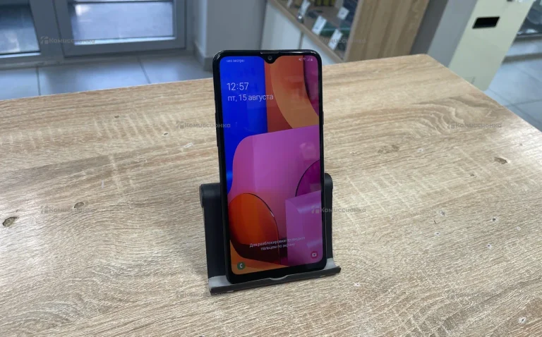 Samsung Galaxy A20s 3/32 ГБ