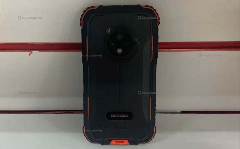 Doogee S35T 3/64 ГБ