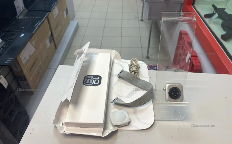 Часы  Apple Watch Series 10 42mm