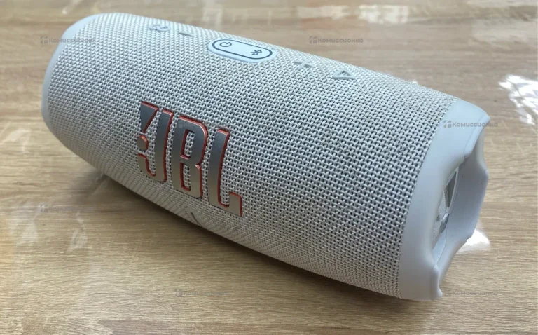 Колонка JBL Charge 5