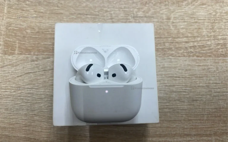 Наушники  Apple AirPods 4