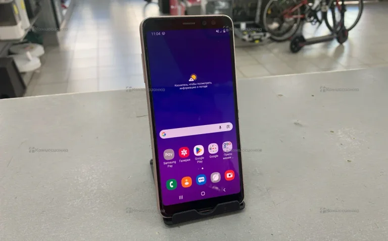 Samsung Galaxy A8 (2018) 4/32 ГБ