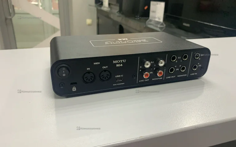 Звуковая карта MOTU M4