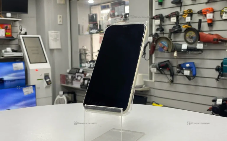 Apple IPhone 11 64Gb