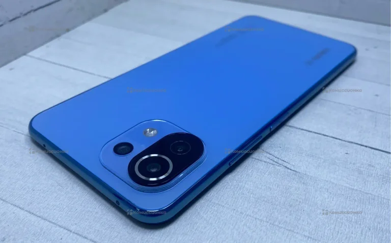 Xiaomi Mi 11 Lite 5G 8/256 ГБ