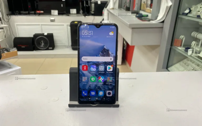 Xiaomi Redmi 8 3/32 ГБ