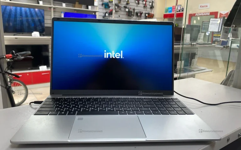Ноутбук  Intel p142