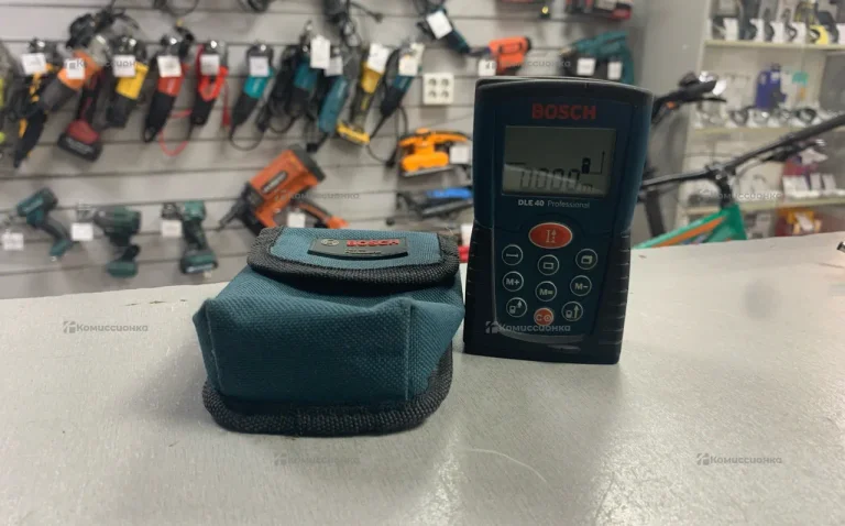 Лазерный дальномер Bosch DLE 40