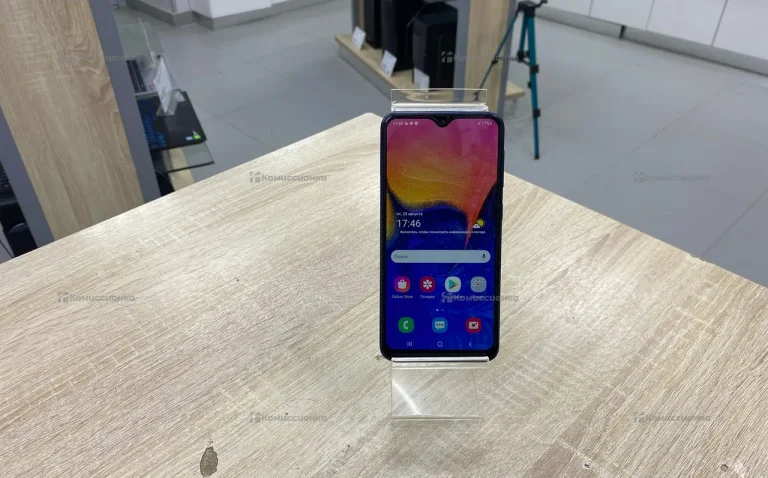 Samsung Galaxy A10 2/32 ГБ