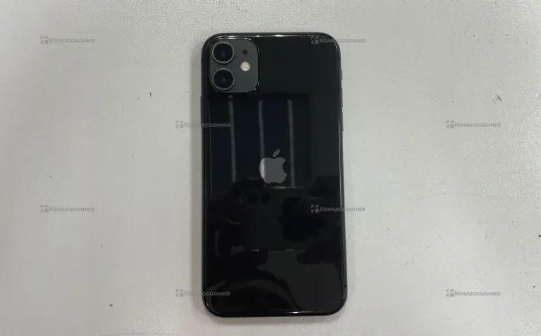 Apple iPhone 11 4/128 ГБ