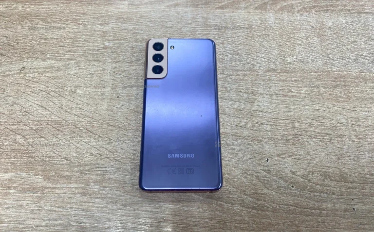 Samsung Galaxy S21 5G 6/128 ГБ