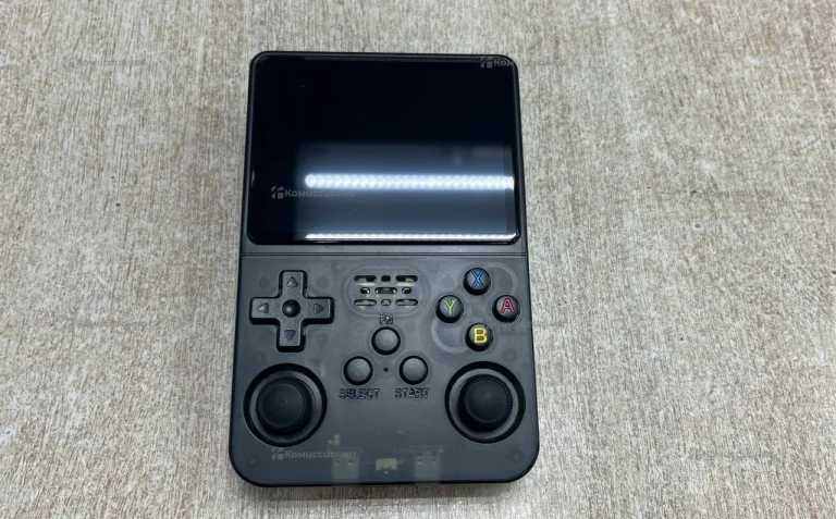 Приставка Console R36s