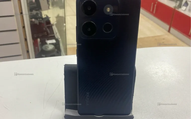 Infinix Smart 7 3/64 ГБ