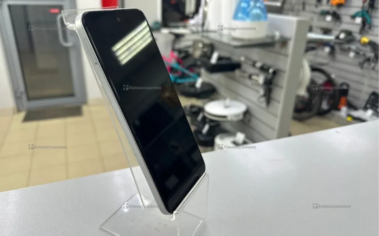 Tecno Spark 30C 8/256 ГБ