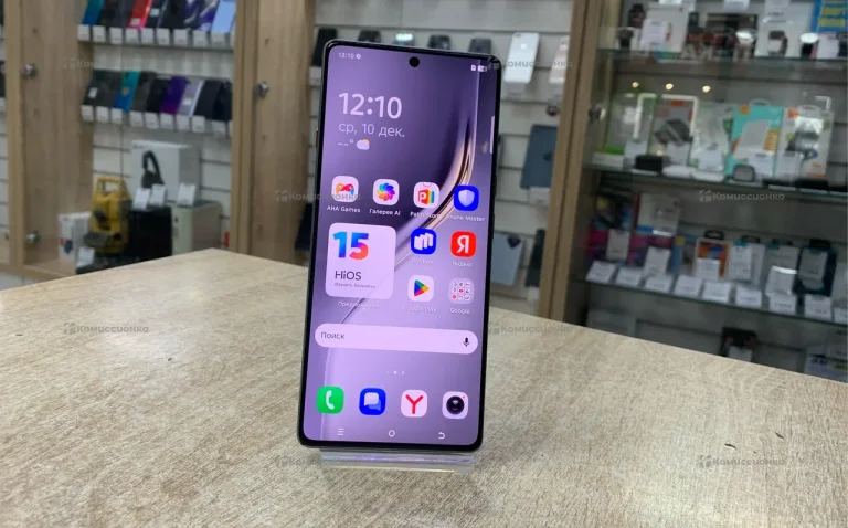 Tecno Camon 40 12/256 ГБ