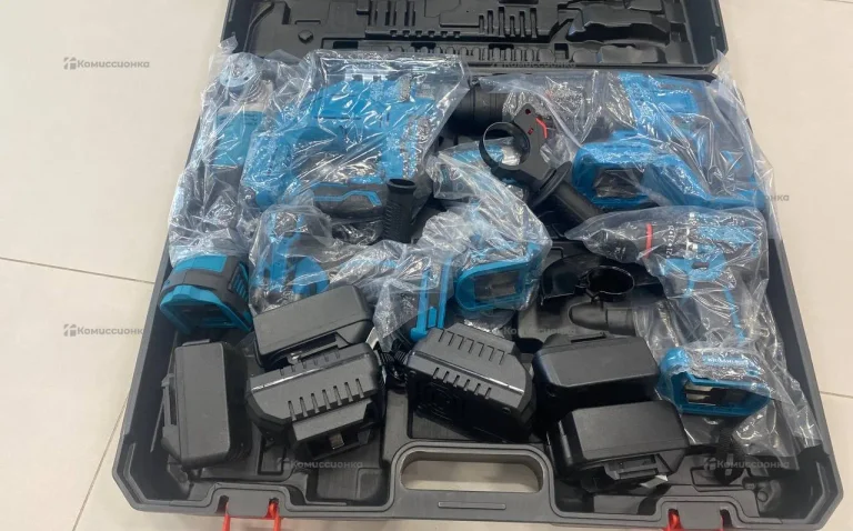 набор 6в1 Makita (4akb)