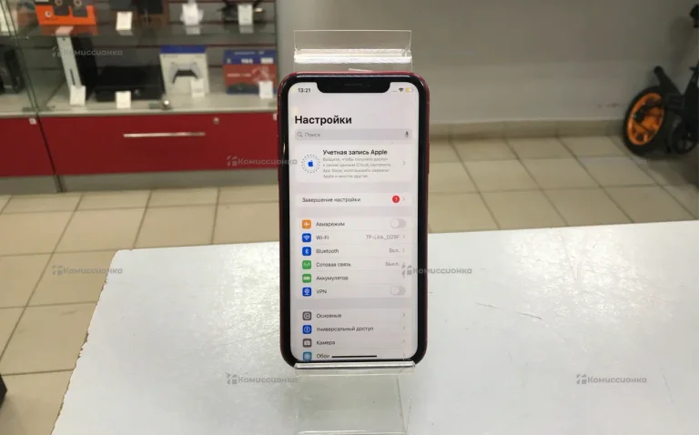 Apple iPhone XR 3/64 ГБ