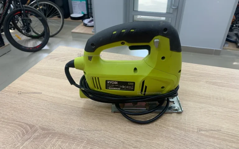 Электролобзик Ryobi ej500