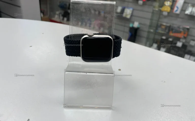 Часы  Apple Watch SE 2
