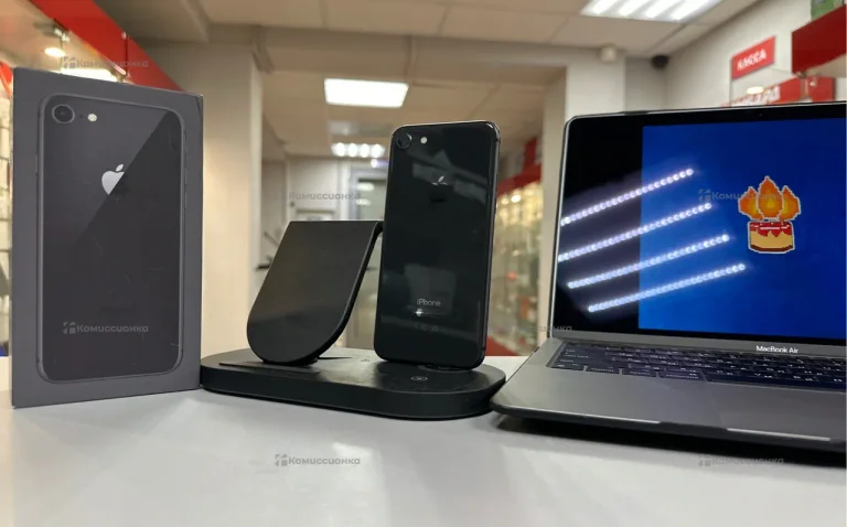 Apple iphone 8/64