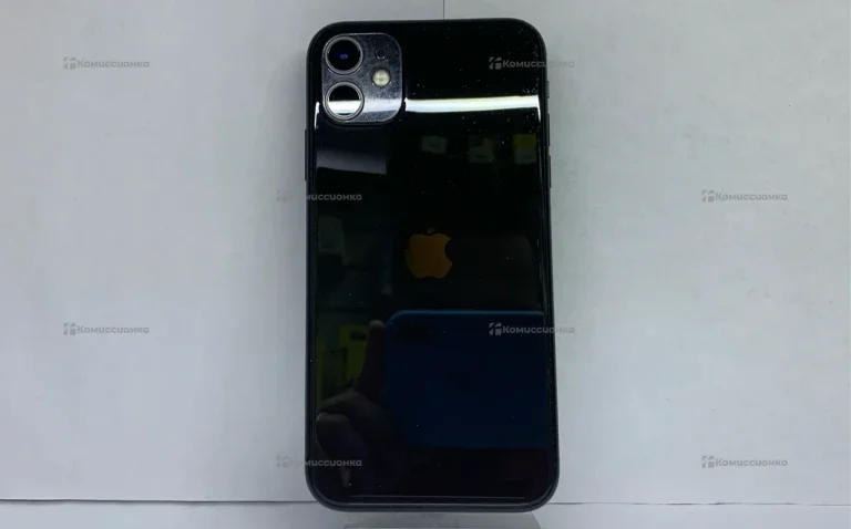 Apple iPhone 11 4/64 ГБ