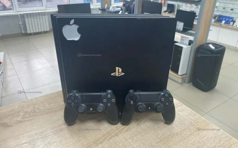 Приставка PS4. Pro 1Tb