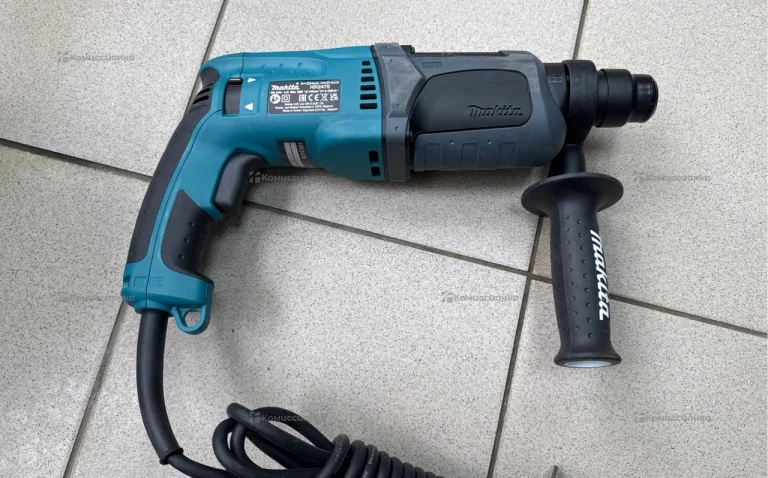 перфоратор Makita  hr2470