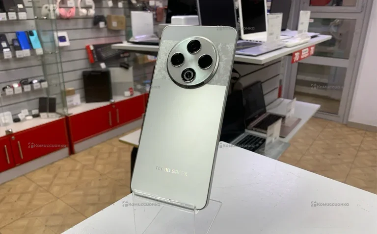 Tecno Spark 30 8/128 ГБ