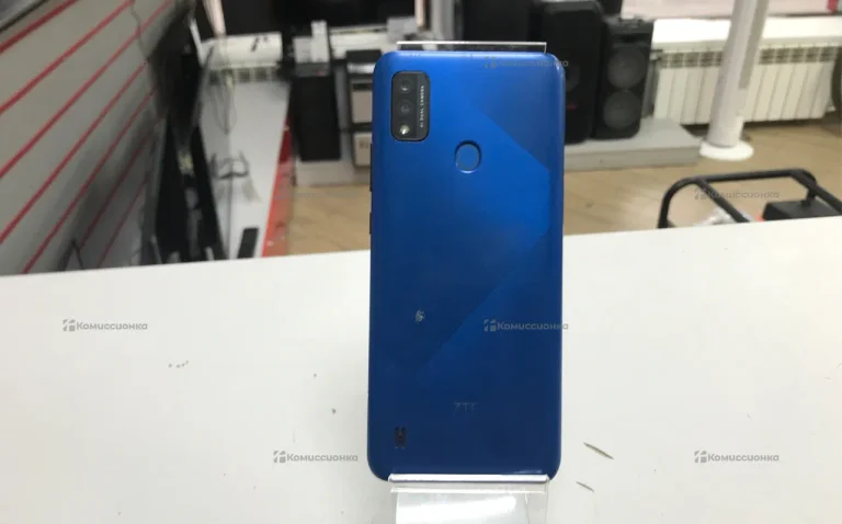 ZTE Blade A51 2/32 ГБ