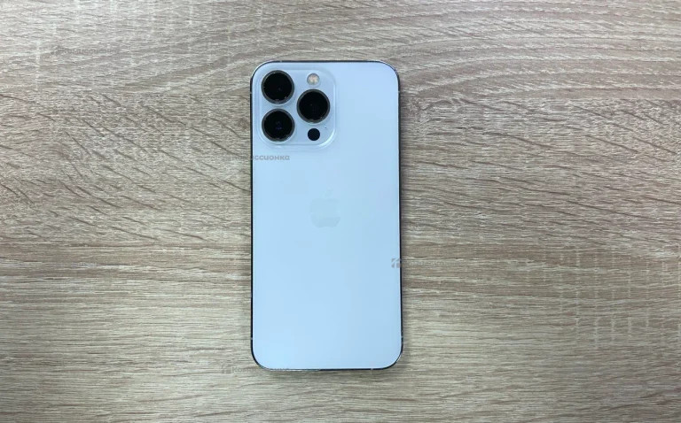 Apple iPhone 13 128 ГБ