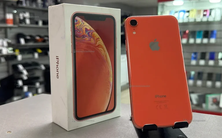 Apple iPhone XR 3/64 ГБ
