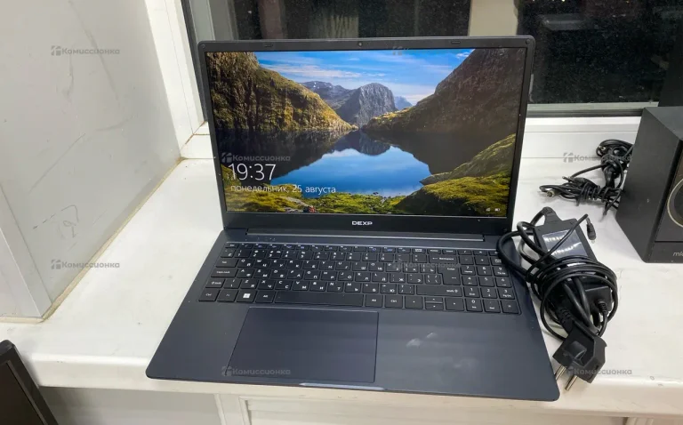 Ноутбук DEXP C15-I5W302