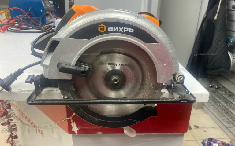 Дисковая пила ВИХРЬ ДП-235/2200