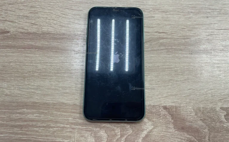 Apple iPhone 11 4/256 ГБ